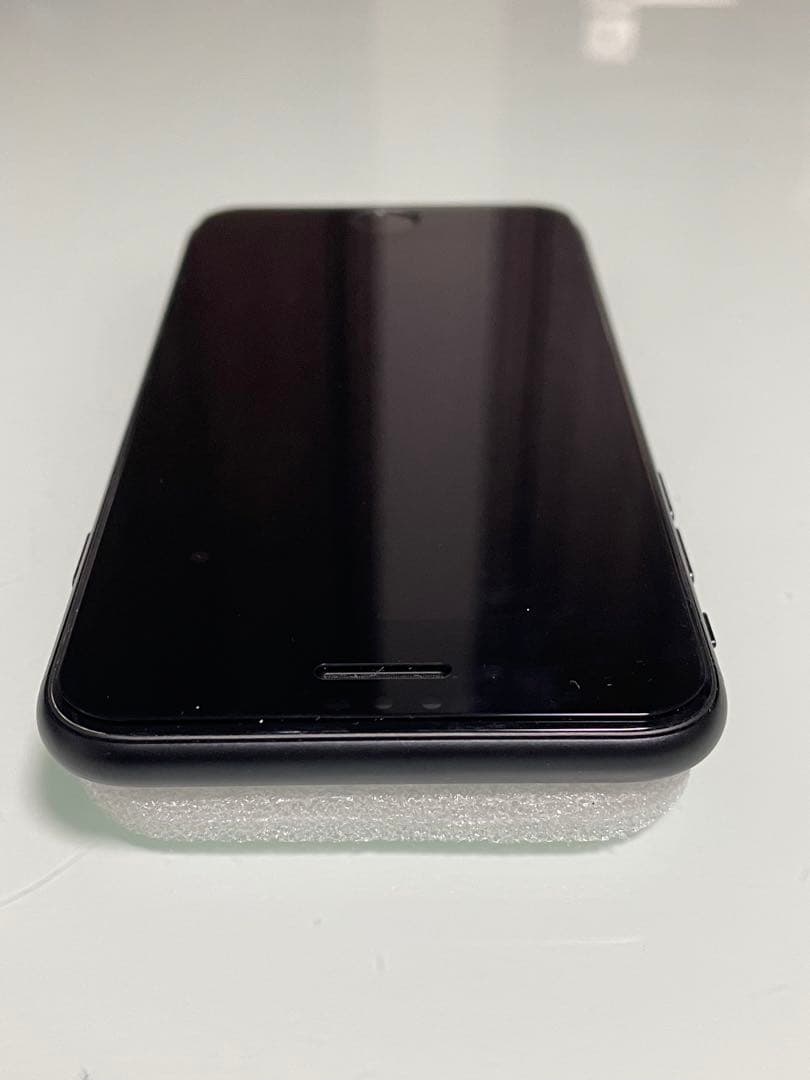 iPhone SE 第2世代 64GB バッテリー87%