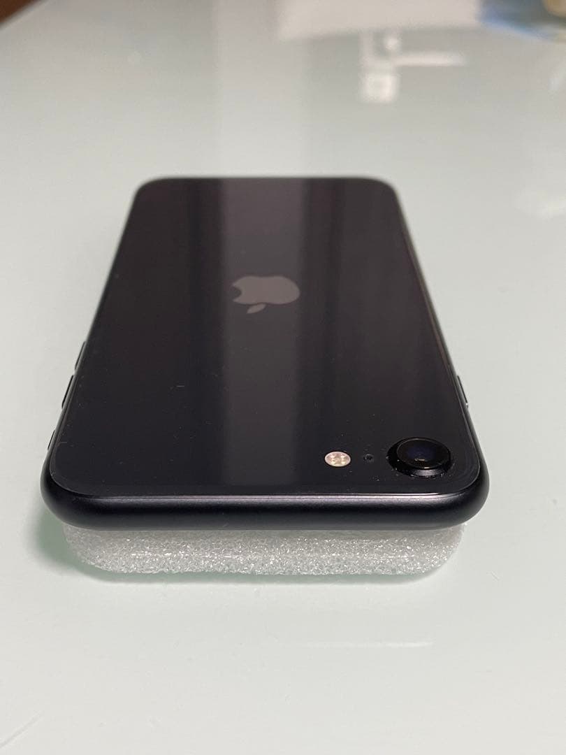 iPhone SE 第2世代 64GB バッテリー87%