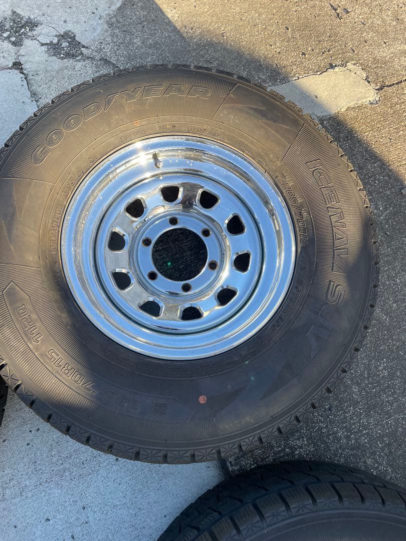 15インチデイトナホイールセンターキャップスタッドレス付