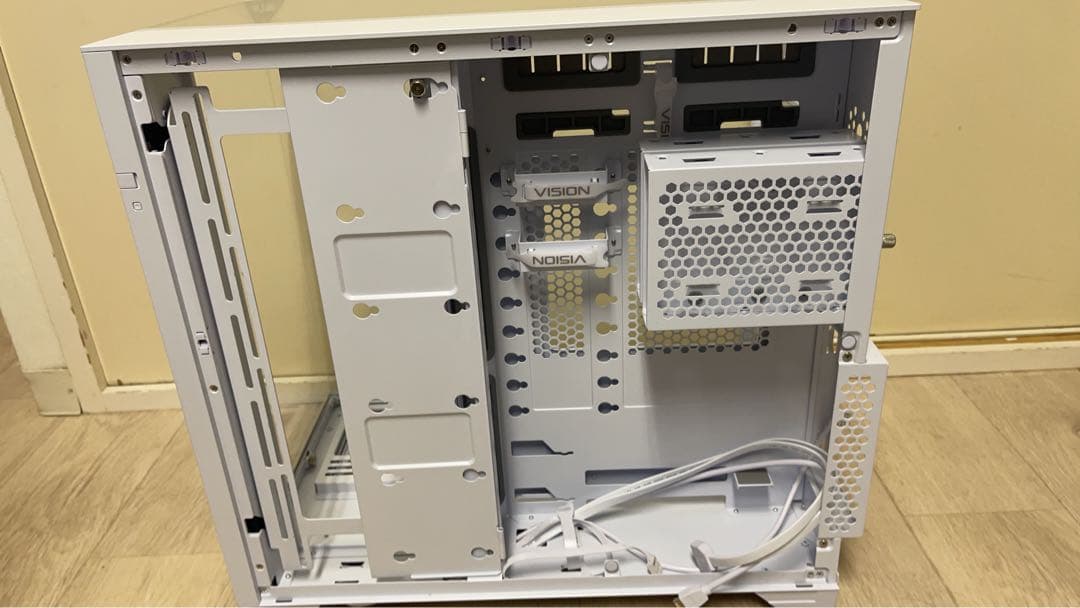 PCケース(自作PC用) O11 visioe white