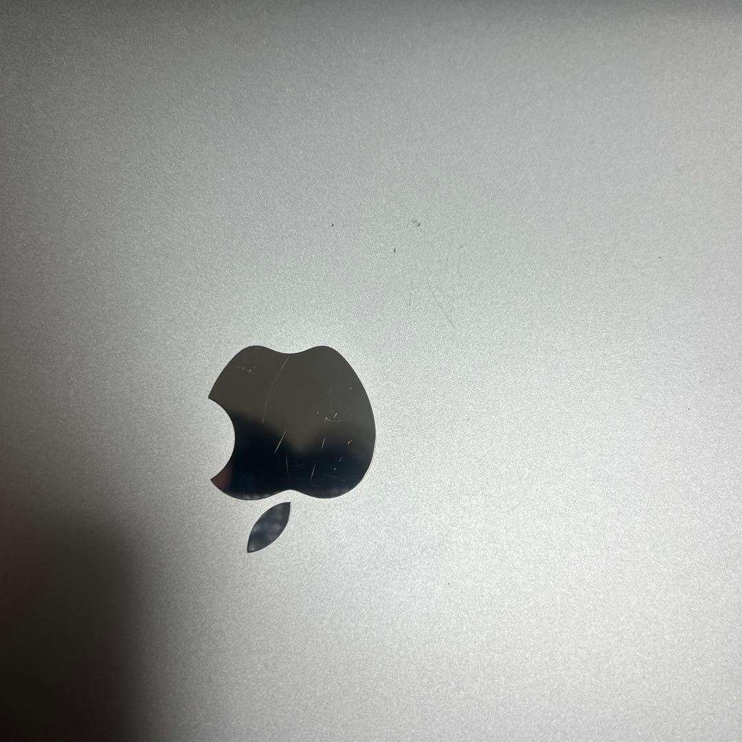 MacBook Pro シルバー
