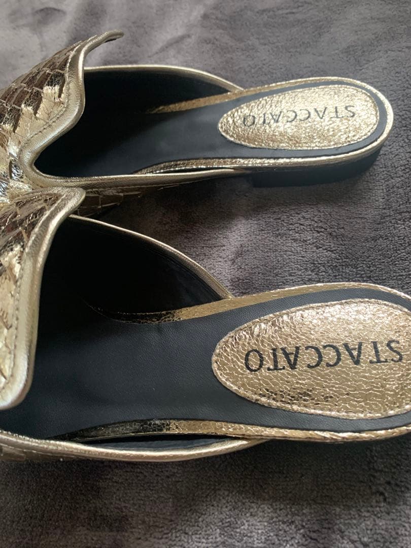 新品staccatoメタリック編み込みミュール