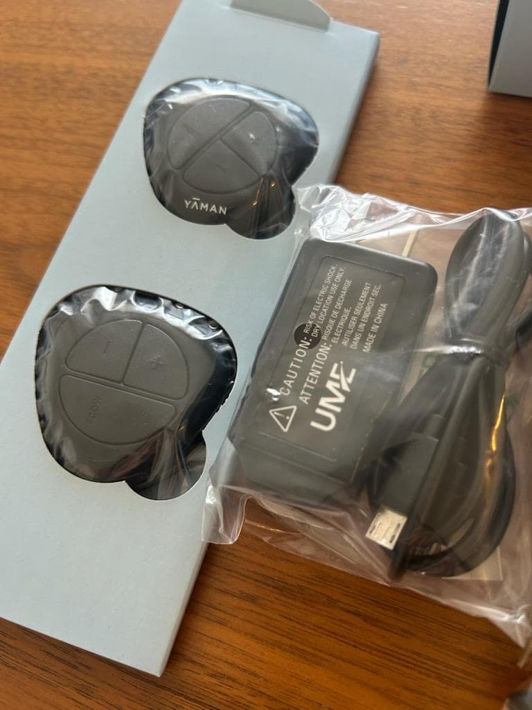 【新品未使用】ヤーマン メディリフト YA−MAN EP-14BB