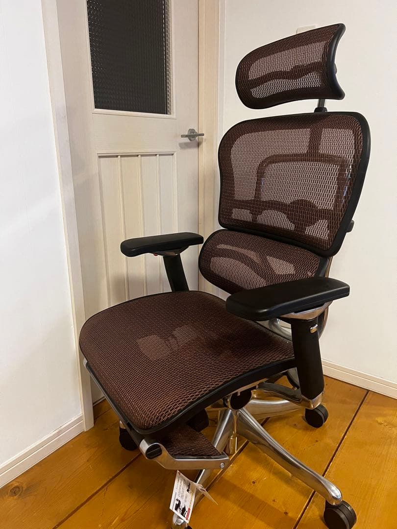 ほぼ未使用　エルゴヒューマンプロ　オットマン