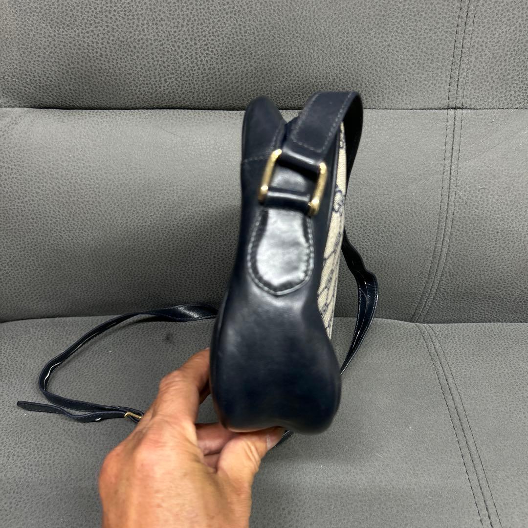 Gucci GGパターン ショルダーバッグ ネイビー/アイボリー