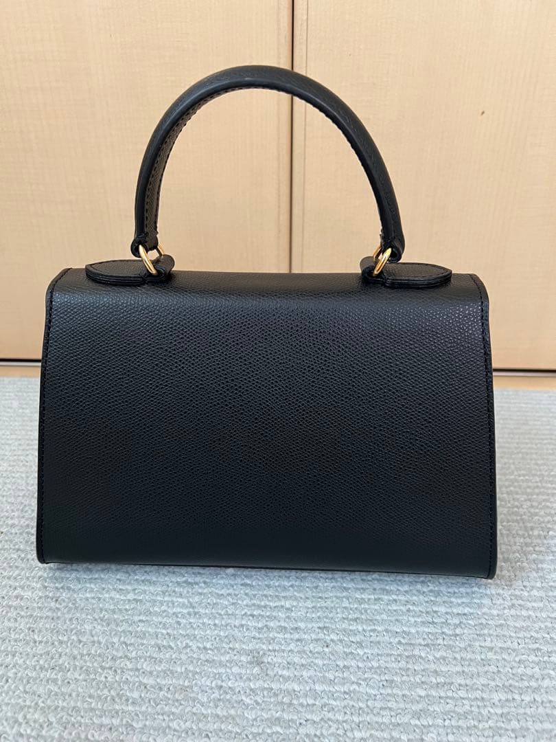 【新品未使用】CARBOTTI GRETA245 ブラック