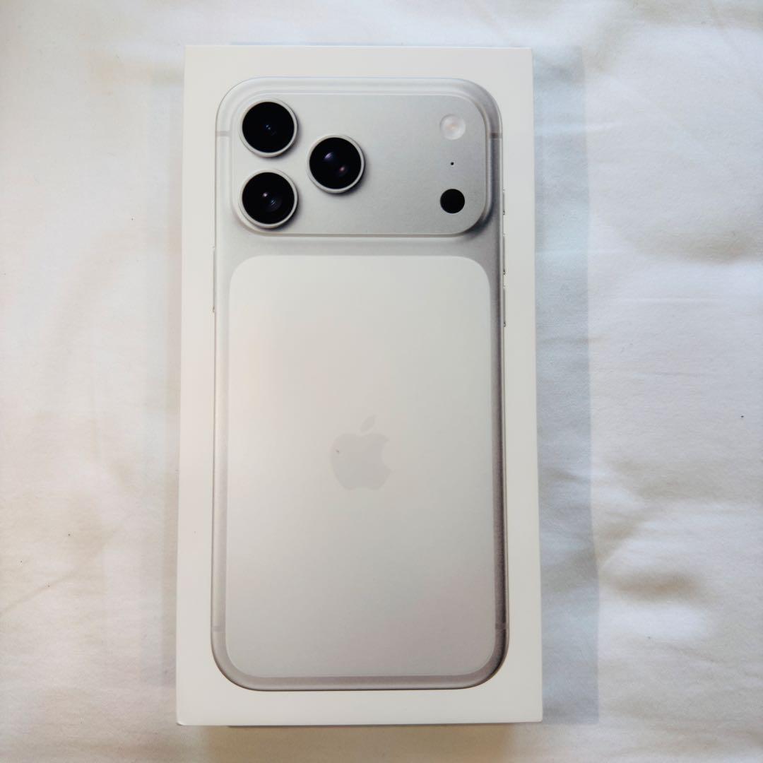 【ryu】【香港版】iPhone17 pro max 512GB シルバー