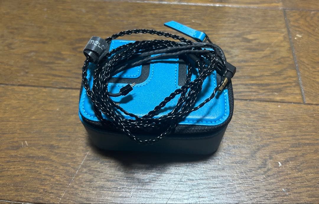 Unique Melody MAVERICKIII カスタムIEM