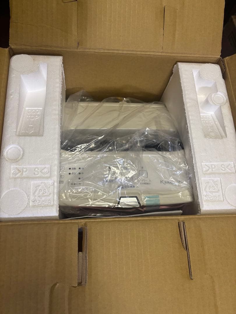 【ほぼ未使用品‼️】SHARP 空気清浄機 KC-W65-W ホワイト