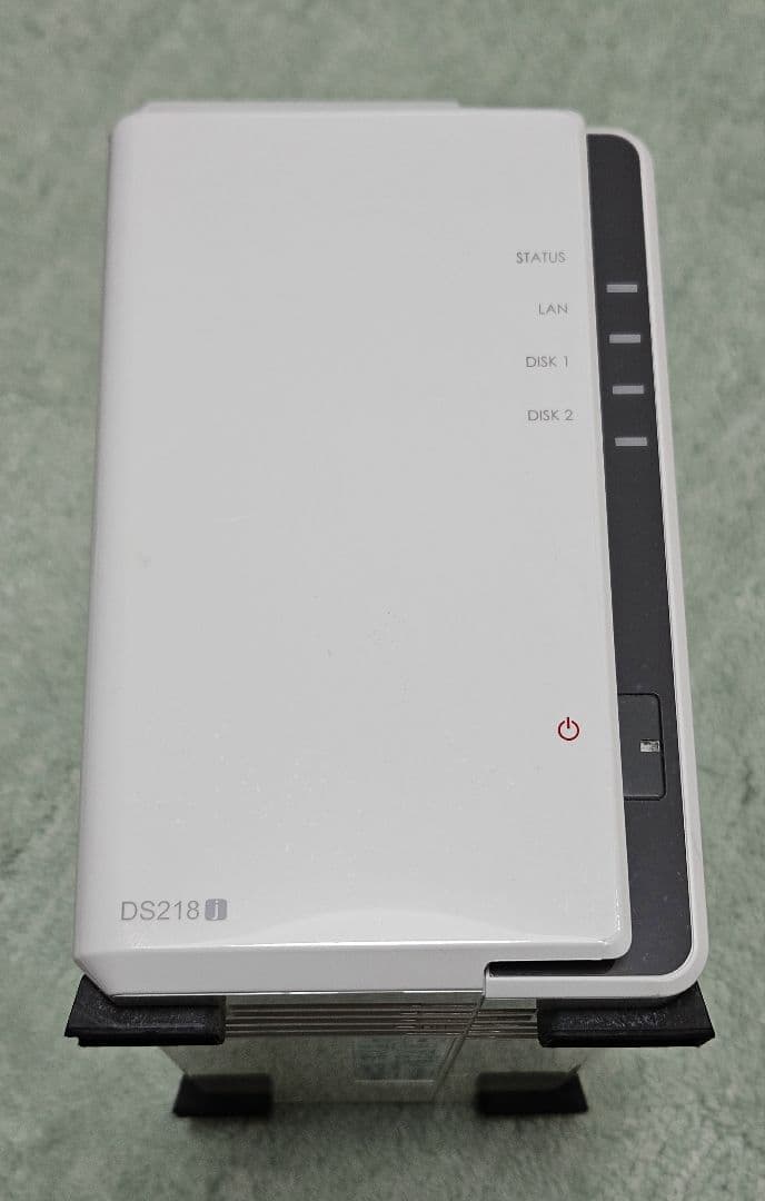 ディスプレイカバー Synology DiskStation NAS DS218j