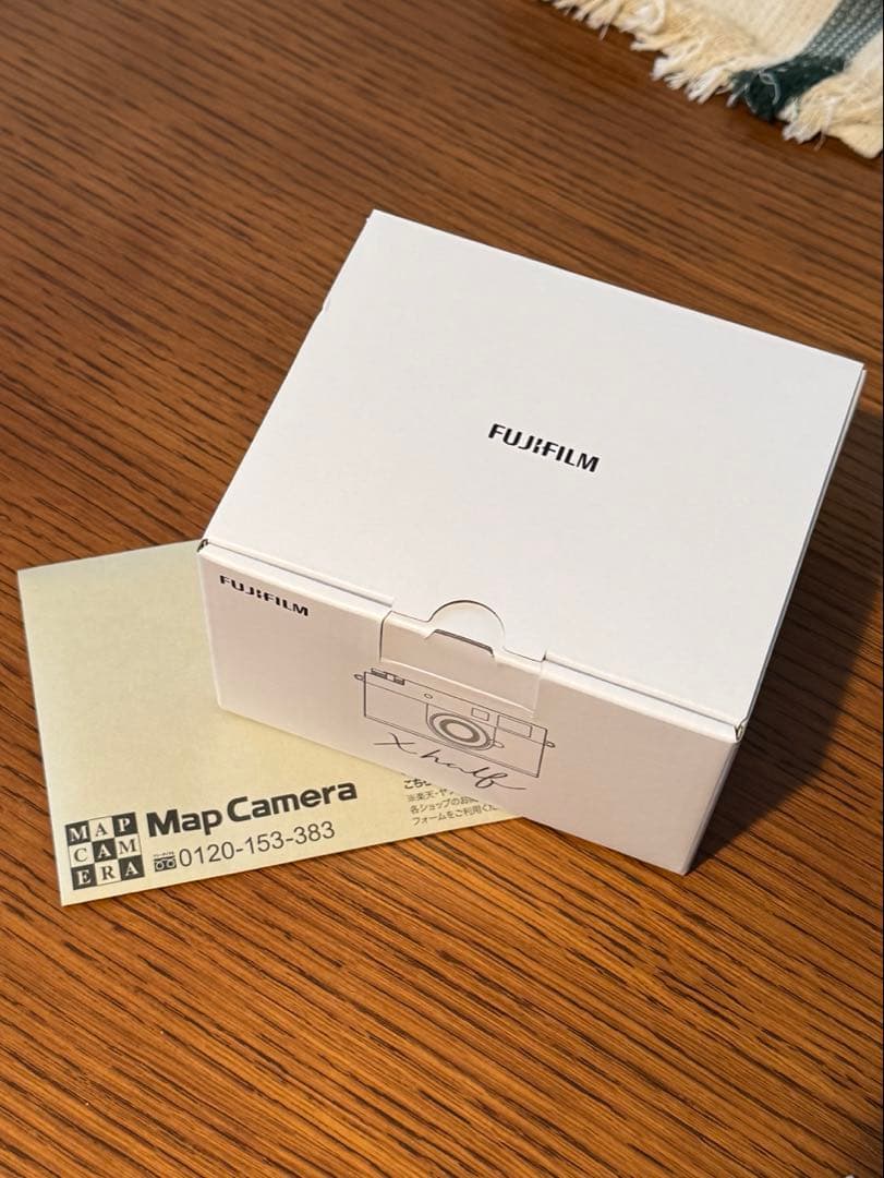 富士フイルムデジタルカメラ X half FUJIFILM F X-HF1-S