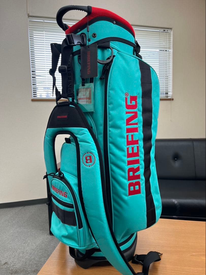 BRIEFING ゴルフキャディバッグ ホリデースペシャル限定版 CR-4 新品