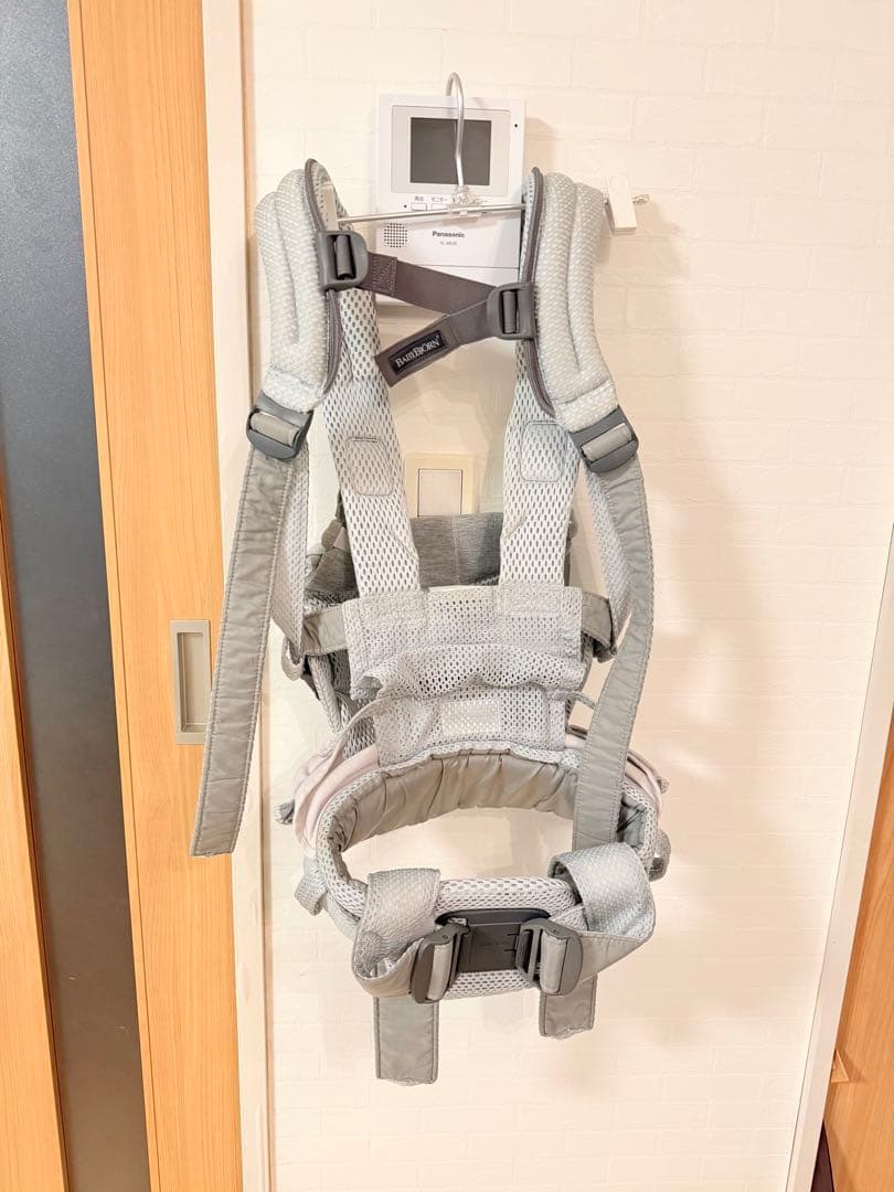 ☆BABYBJÖRN ベビービョルン☆ベビーキャリア最上級 ハーモニー シルバー