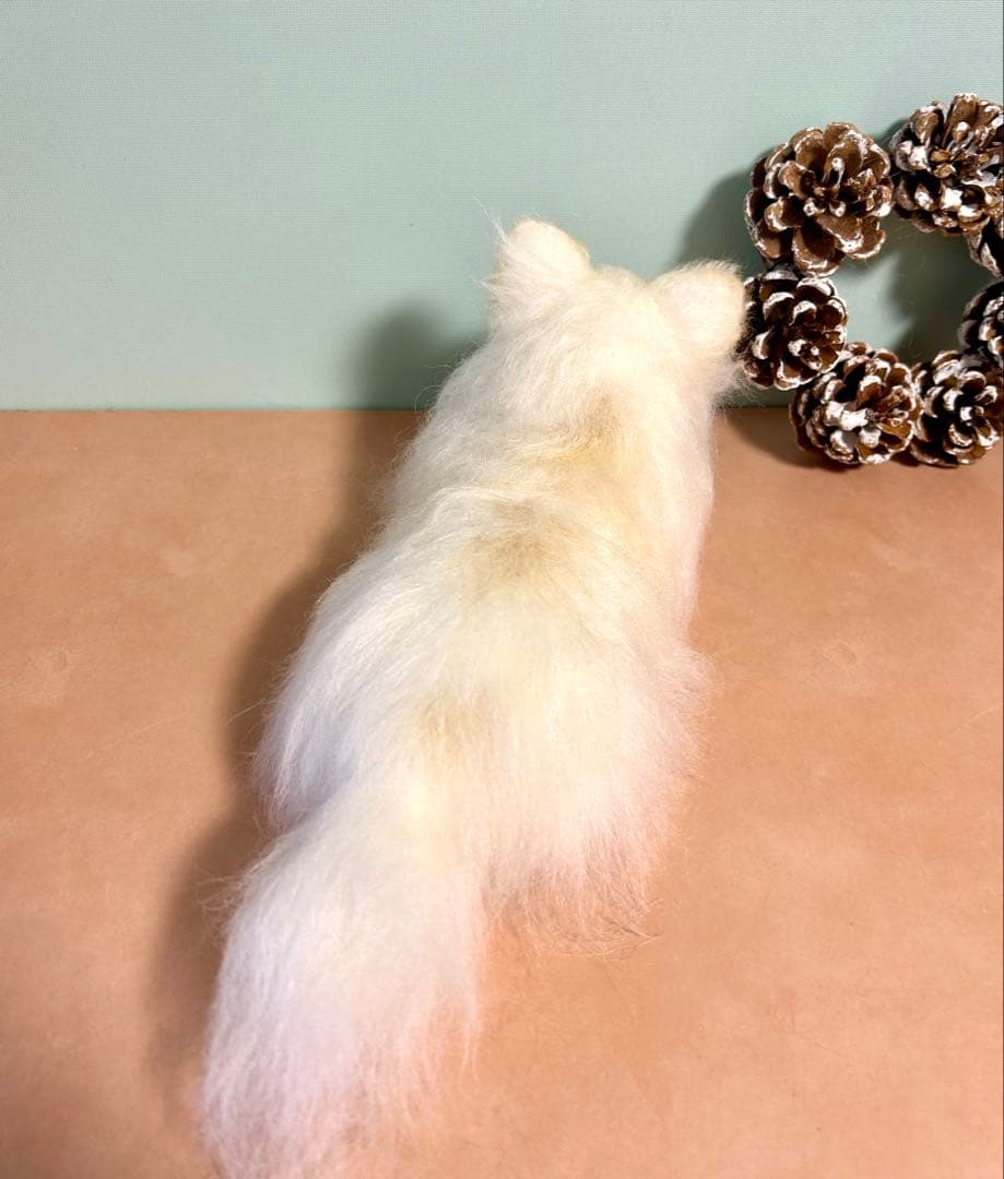 羊毛フェルト　にこにこチワワちゃホワイト