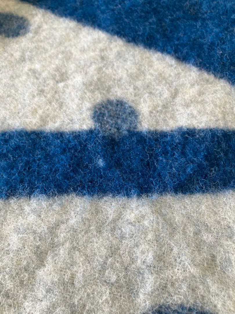 【クリーニング済】クリッパン　ミナペルホネン エコウールブランケット　毛布