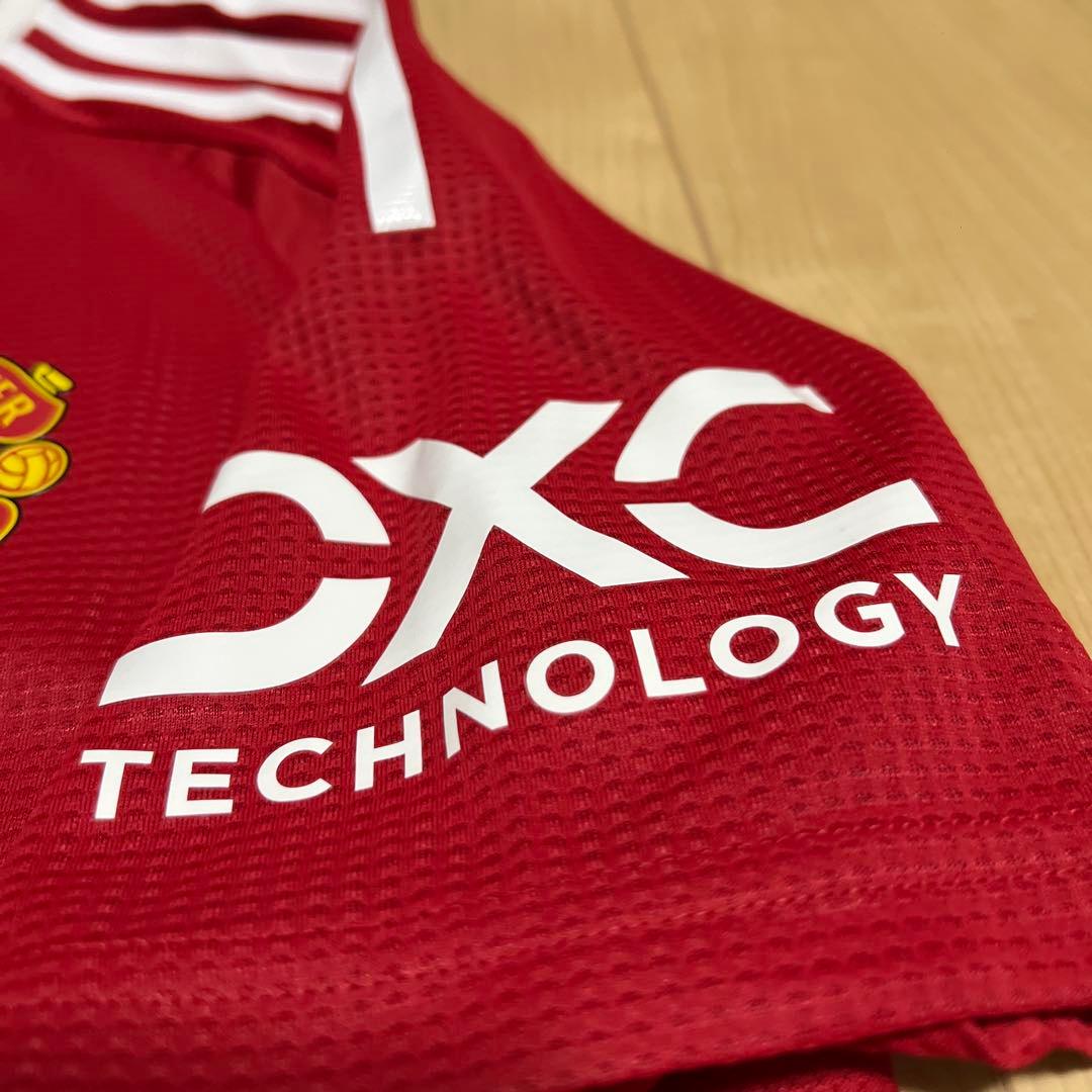 マンチェスターU B.フェルナンデス オーセンティック S 新品