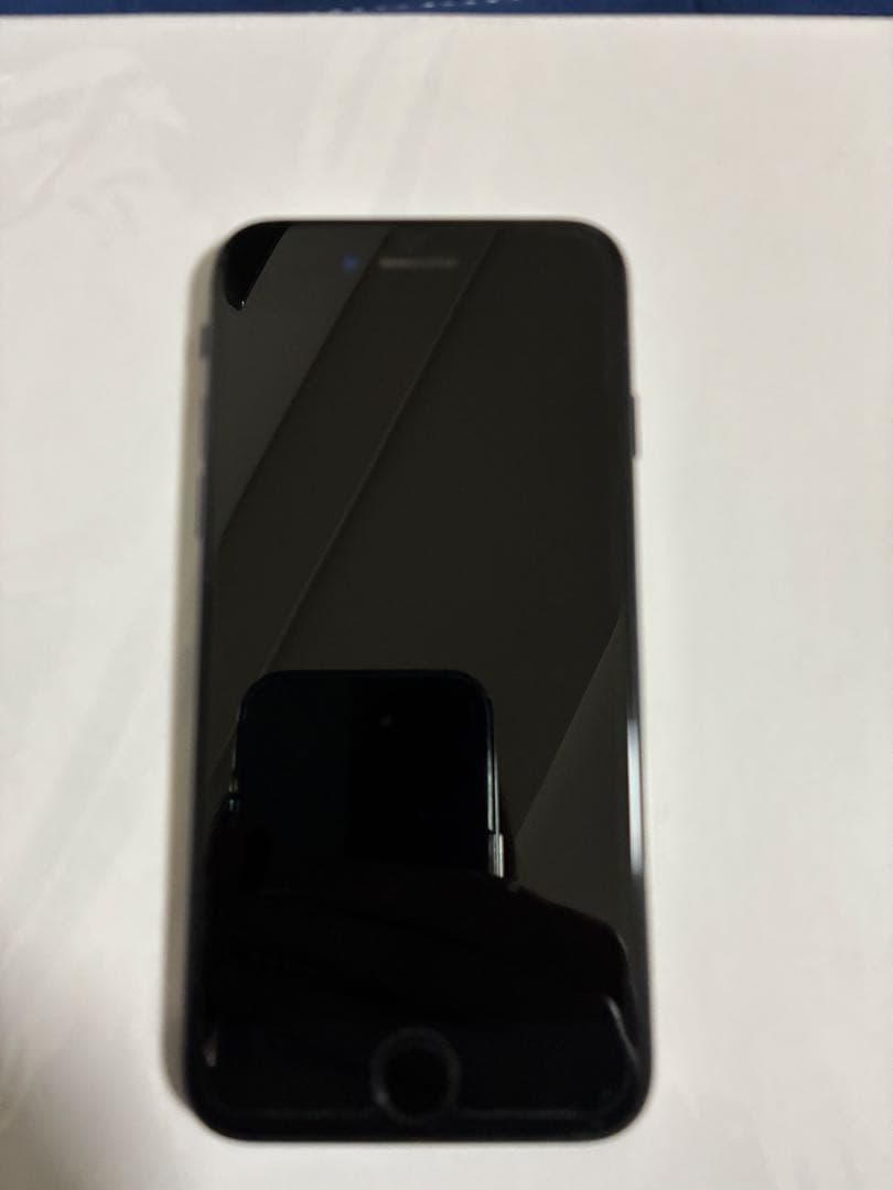 エ*ア様 iPhone SE (第 3 世代)、128GB ジャンク品