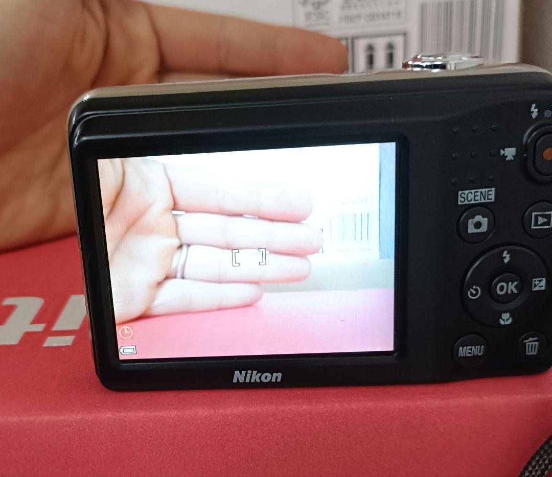 Nikon COOLPIX A10 シルバー コンパクトカメラ