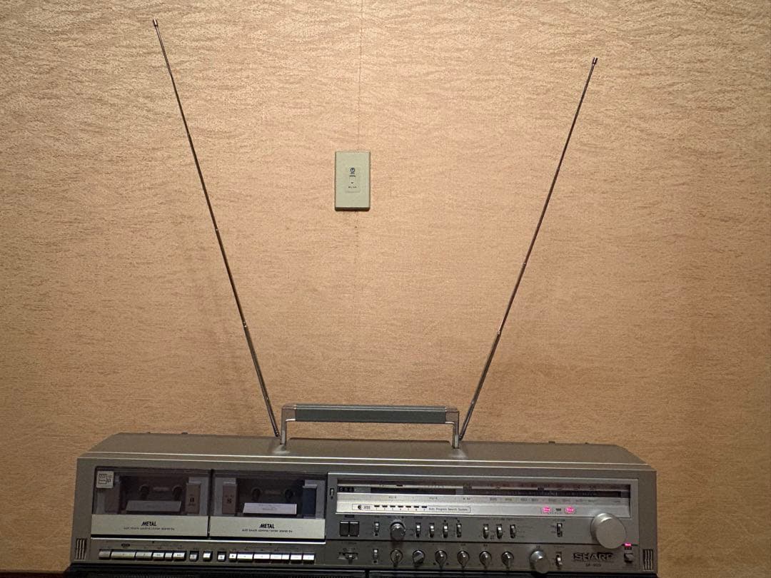 ちょうSHARP GF-909 ラジカセ