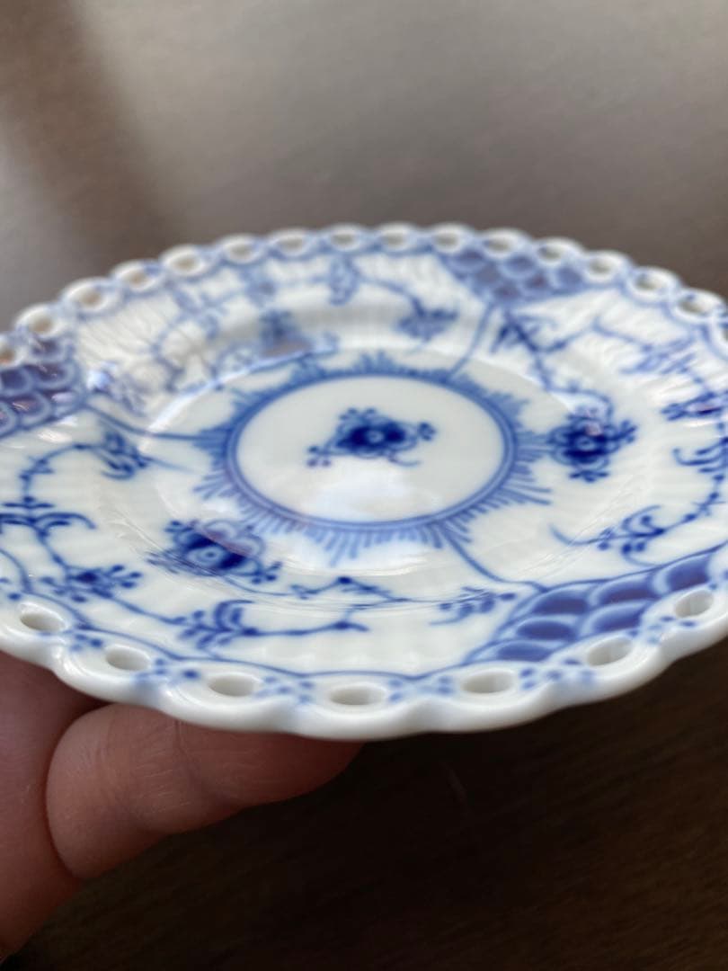 ロイヤルコペンハーゲンブルーフルーテッドフルレース1145②