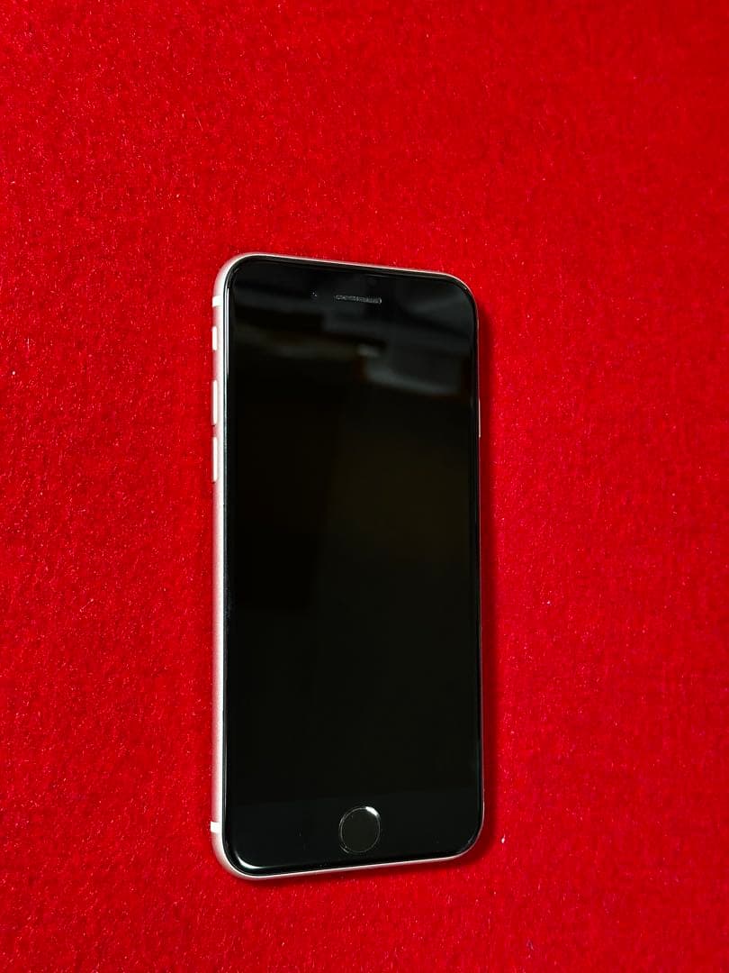 【2260】iPhone SE3第3世代スターライト 64GB simフリー