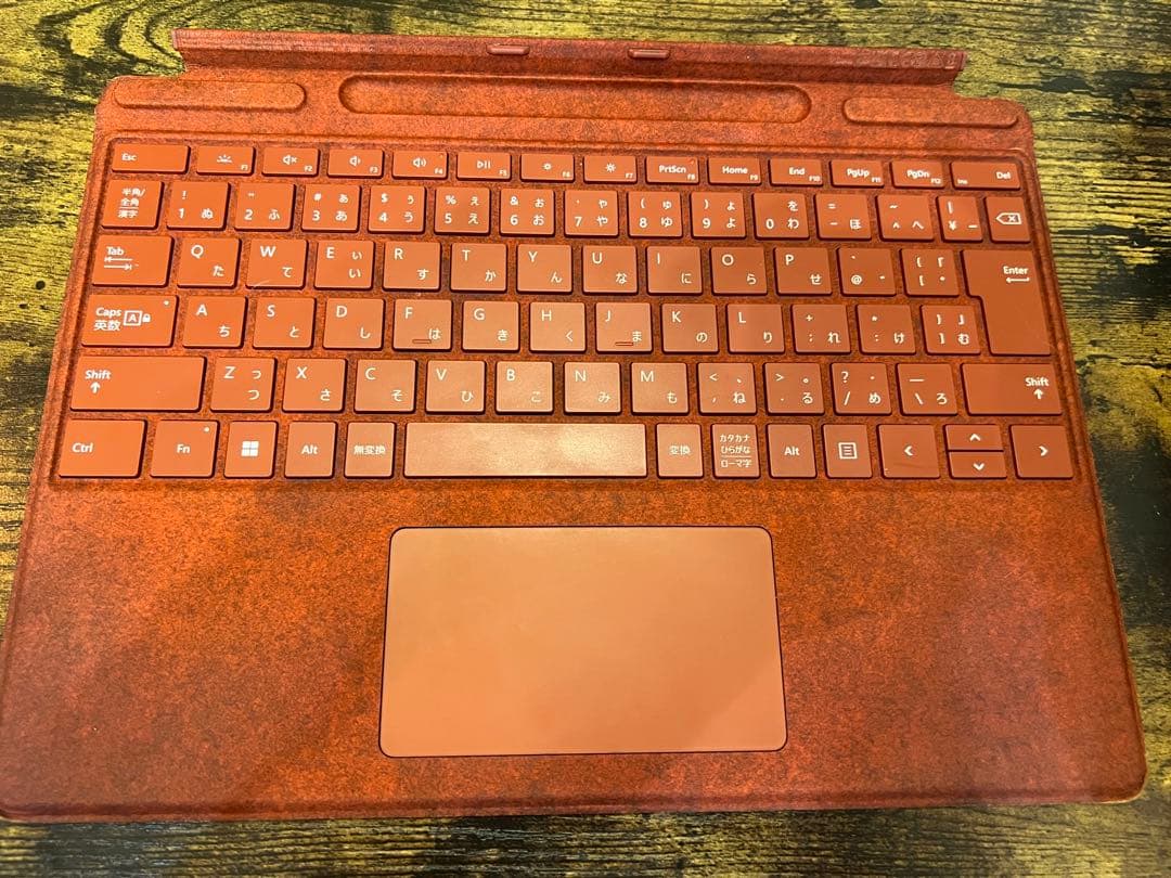 Surface Pro 8 (i7, 16GB, 256GB)キーボードペン付き