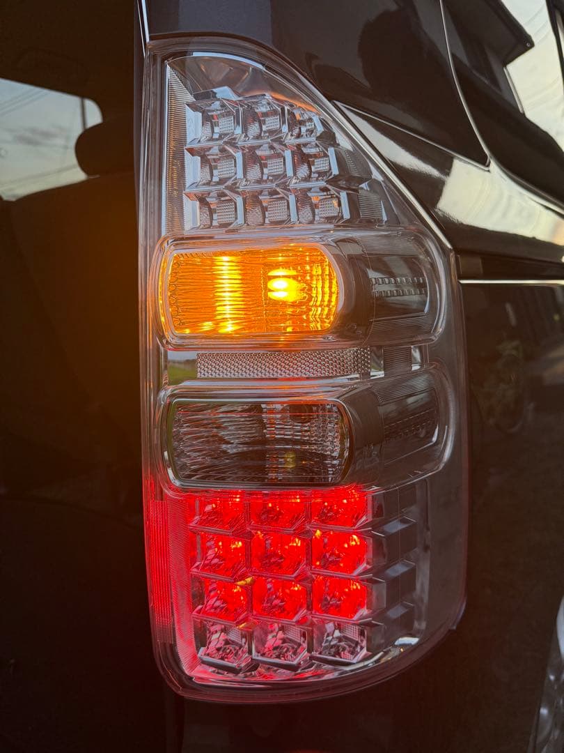 トヨタノア　70系後期　クリアテール左右セット