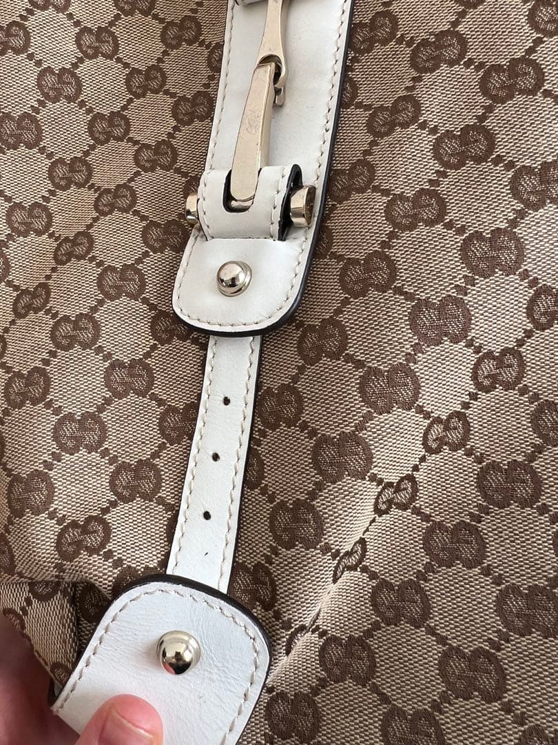 Gucci ブラウンショルダーバッグ 美品