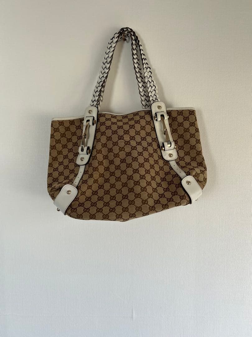 Gucci ブラウンショルダーバッグ 美品