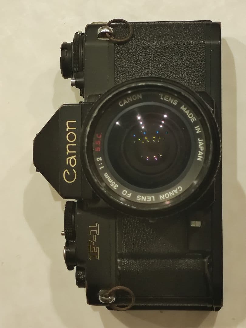 キヤノンNEW F-1とFD 35mmF2.0S.S.Cとのセット