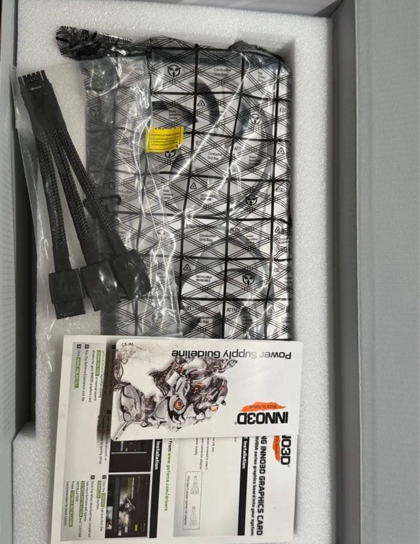 INNO3D GeForce RTX 4080 Super 16GB ホワイト