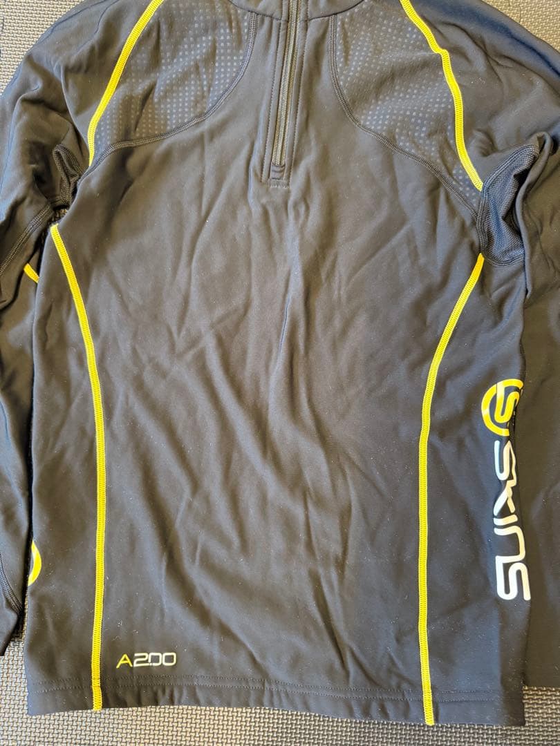 SKINS A200 コンプレッションウェア Lサイズ ハーフジップ 上下セット