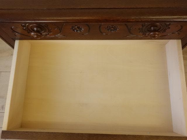 勇峰工芸　雅　花柄チェスト　ナラ材家具　 旭川家具　再塗装済　ＵＳＥＤ