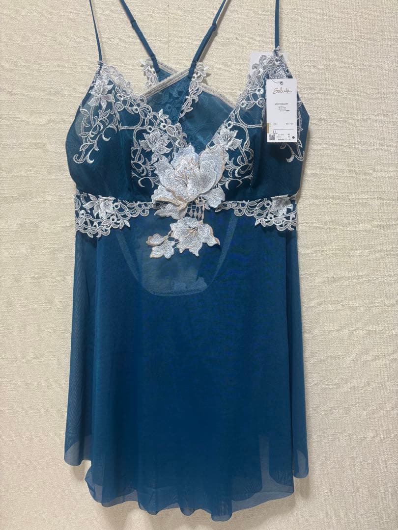 サルート　12G プレステージ　キャミソール　LL 完売品　新品・未使用