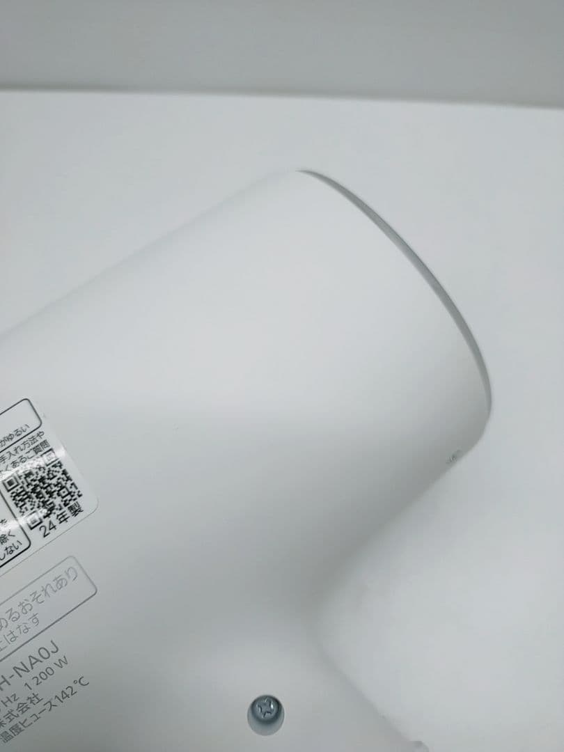 ほぼ未使用品☀ノズル付きPanasonic ナノケア ドライヤー EH-NA0J