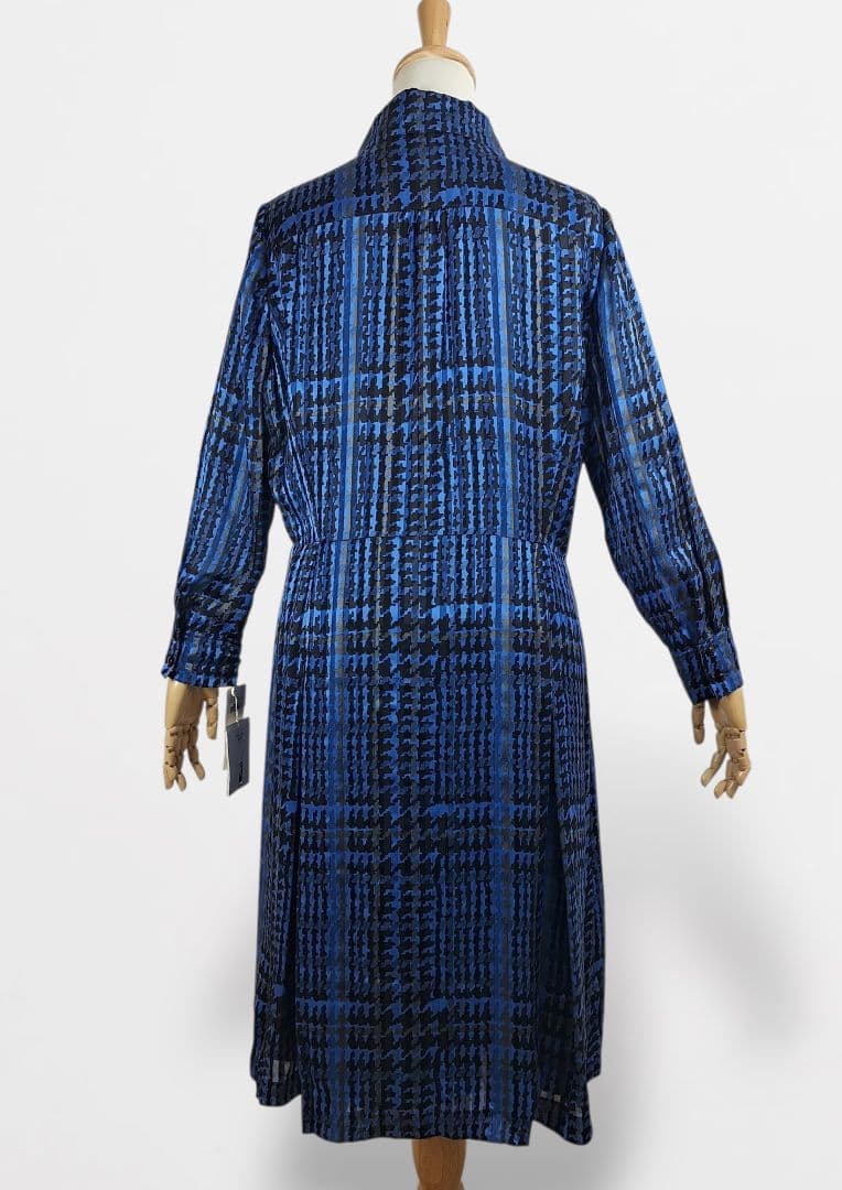 タグ付き ROCHAS premiere シルク100%ワンピース