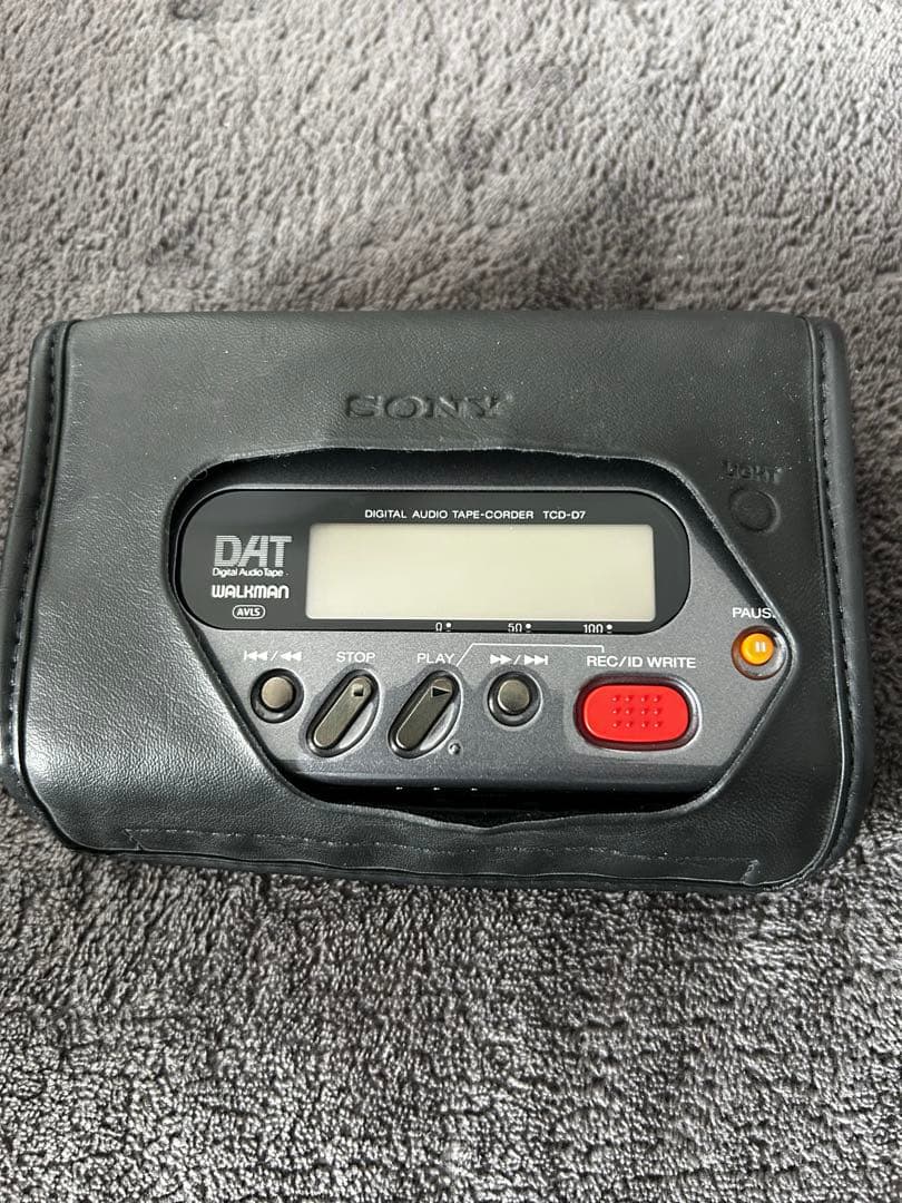 SONY DATウォークマン TCD-D7 【ジャンク品】