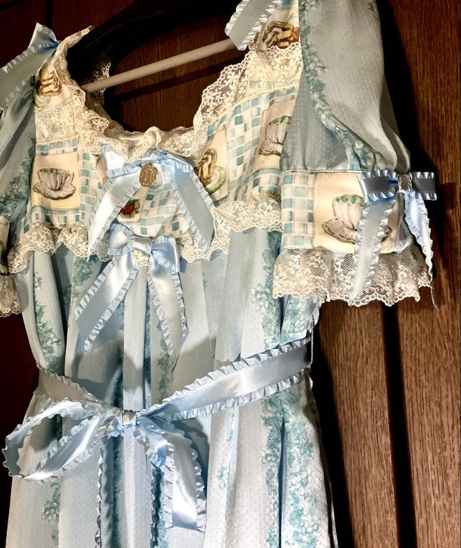 BABY 覚めない夢をみるためのRe・ci・pe柄 ワンピース カチューシャ