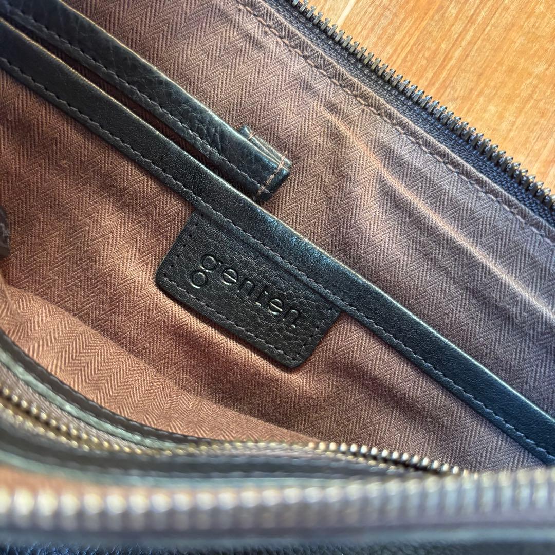 genten トスカ tosca ショルダーバッグ 黒 シボ 斜めがけ　本革