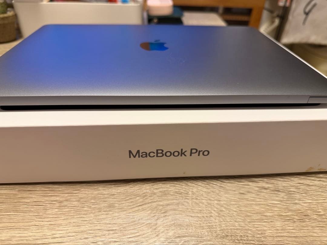 MacBook本体 MacBook Pro M1 8GB 512GB