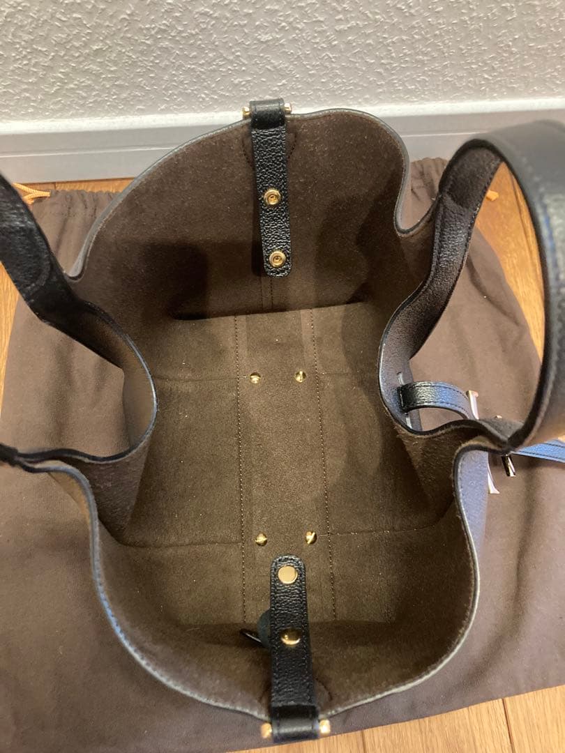 トッズ TOD'S タイムレス ミニ ショッピングバッグ ショルダー ブラック