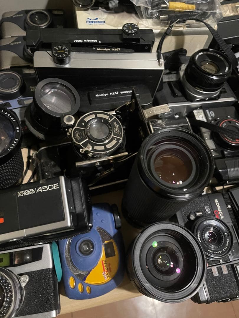 rollei，konica c35，canon ae-1，nikon d80…