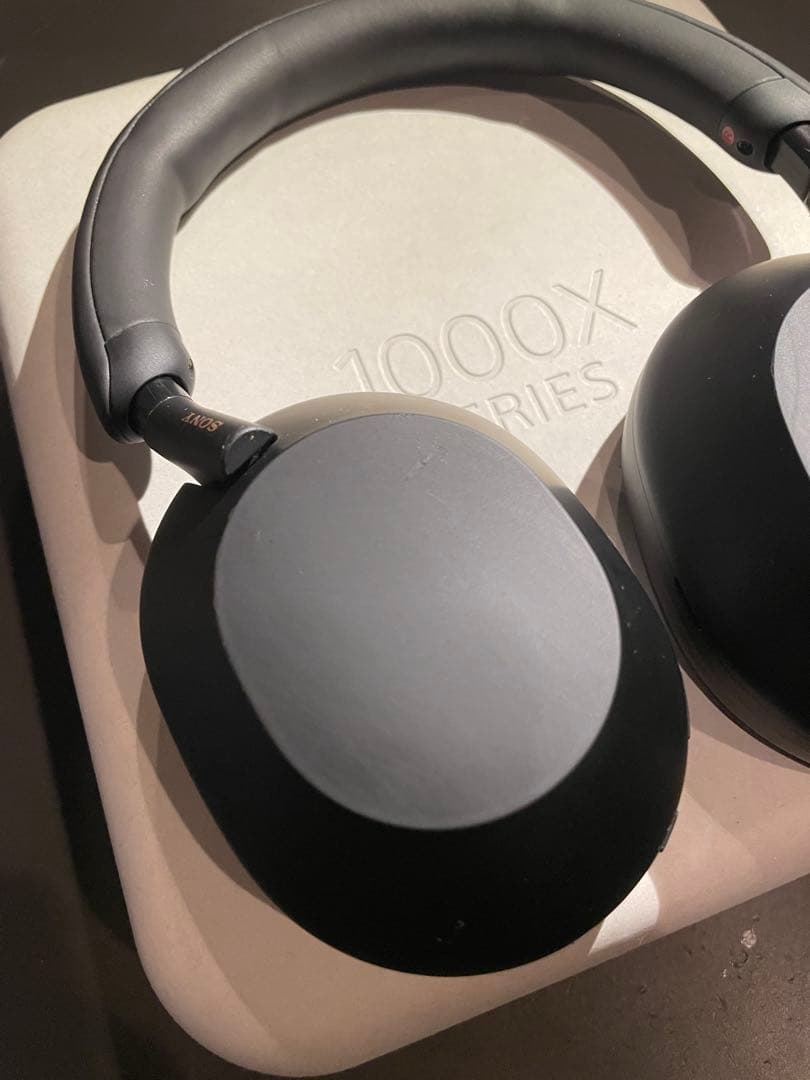 【ほぼ新品】SONY WH-1000XM5 ブラック