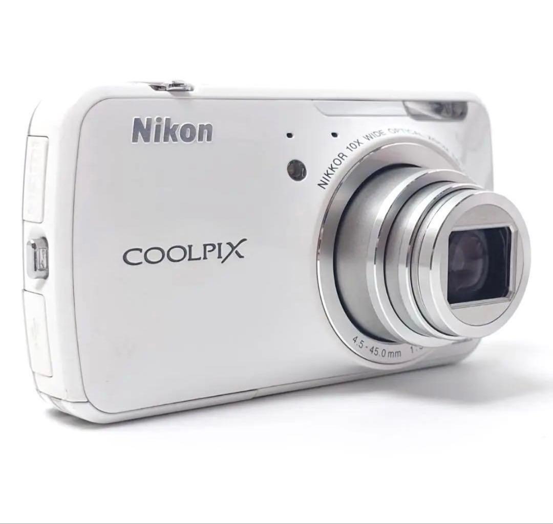 NIKON coolpix s800c ホワイト