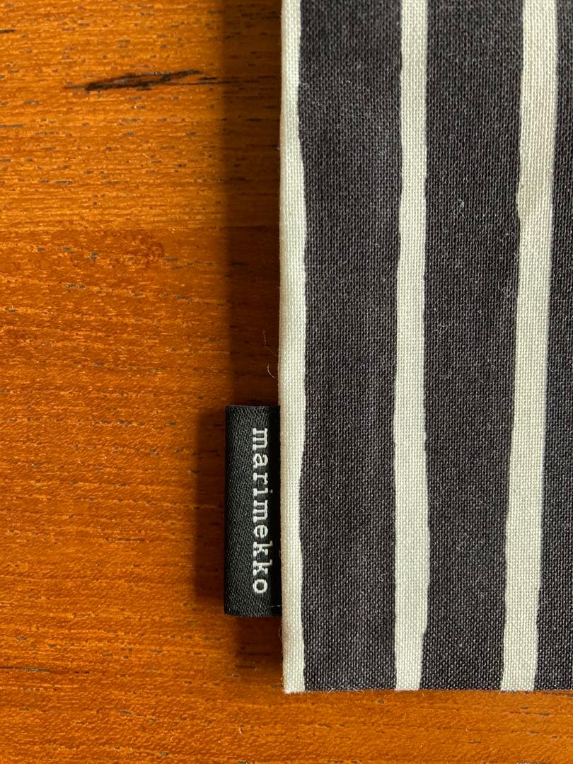 【marimekko 】　Piccolo クッションカバー