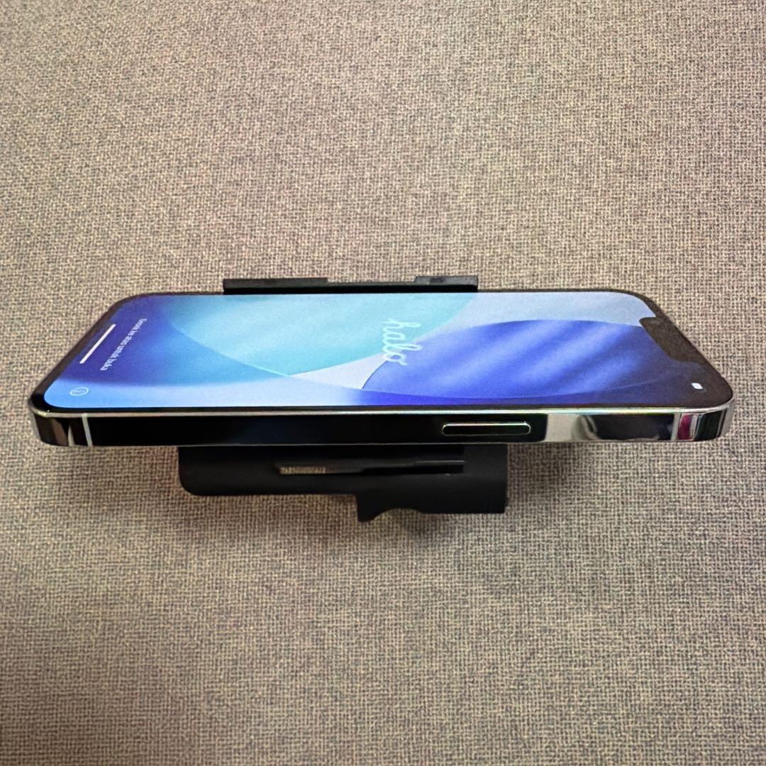 iPhone13Pro シルバー