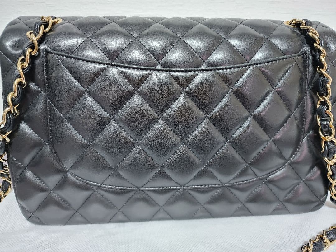 ボンジュール(^^)　美品　CHANELマトラッセ　チェーンショルダー30