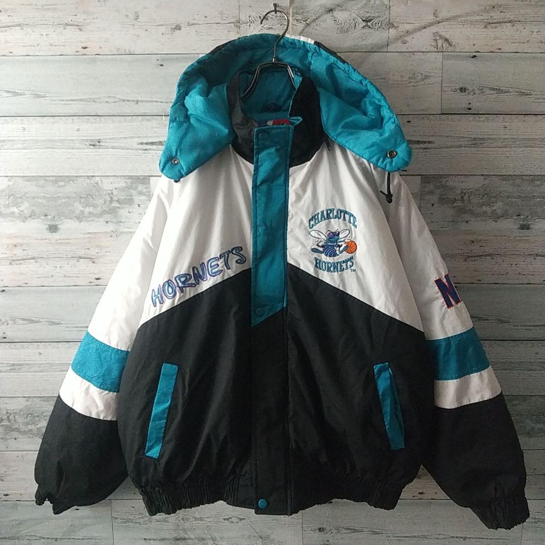 希少デザイン☆プロプレイヤー NBA シャーロットホーネッツ ナイロンジャケット