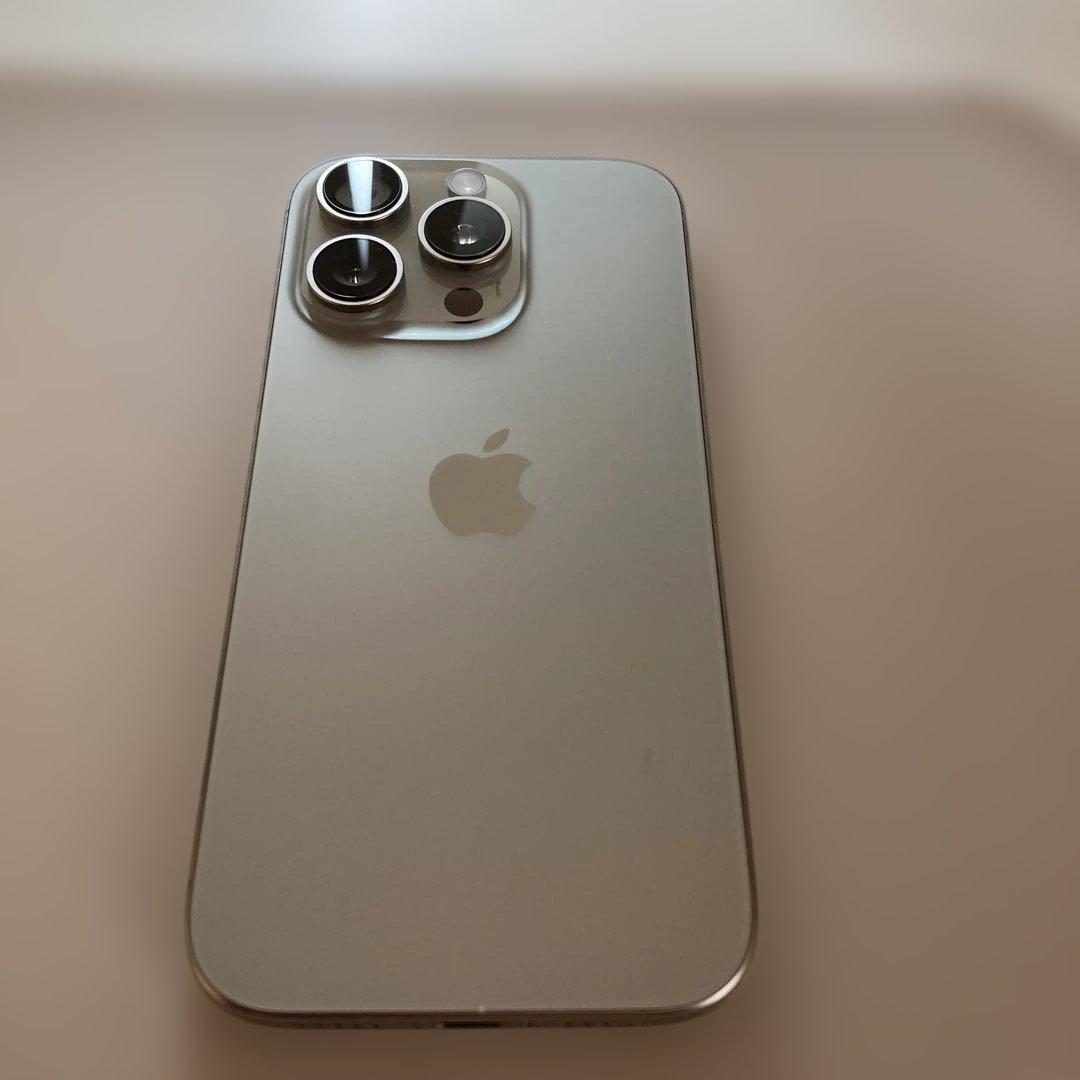 iPhone 16 Pro 128GB バッテリー98％ ナチュラルチタニウム