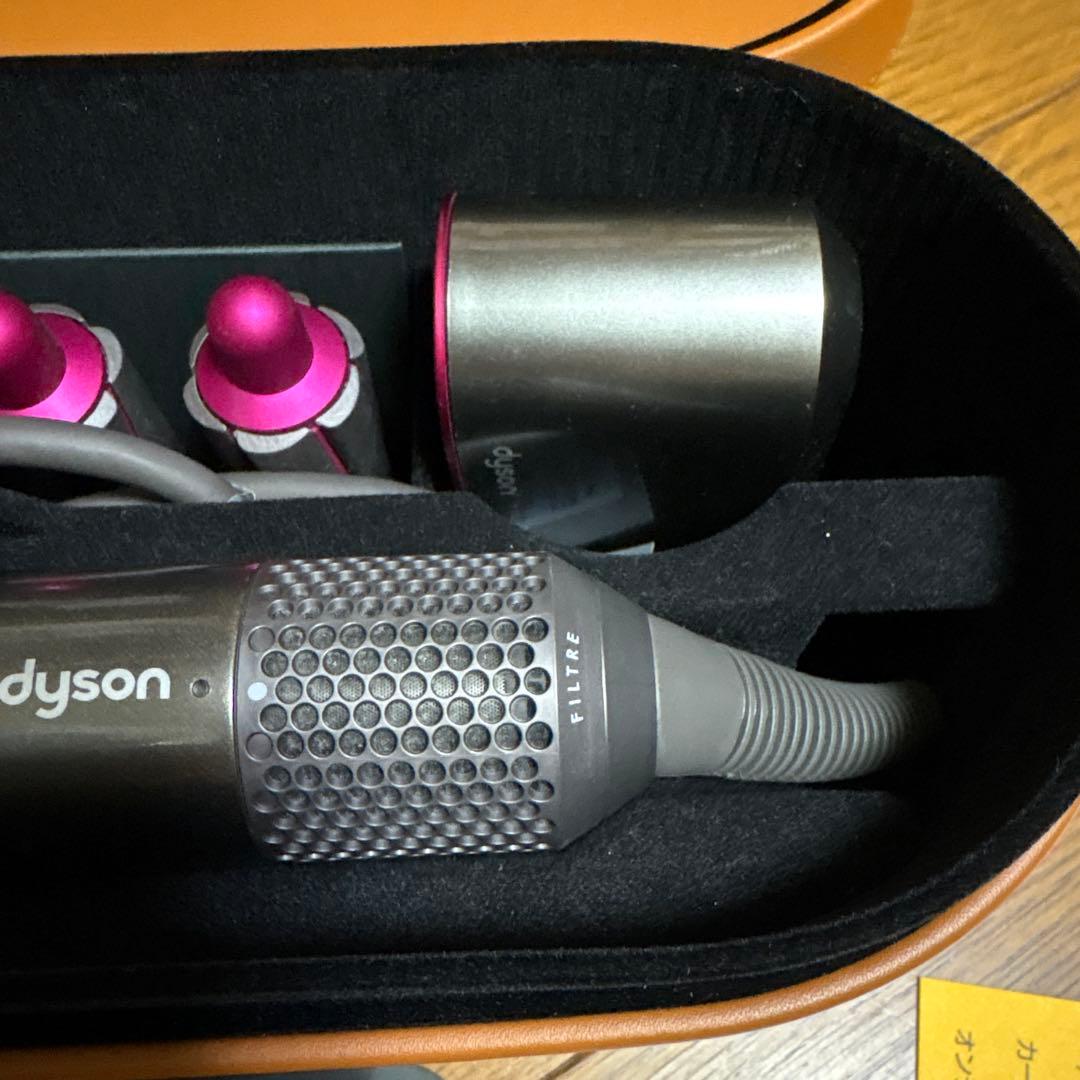 ほぼ新品美品 Dyson Airwrap ヘアスタイリングツール　ヘアスタイラー